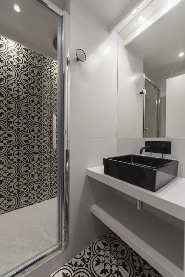 Apartment Balthazar Paris
